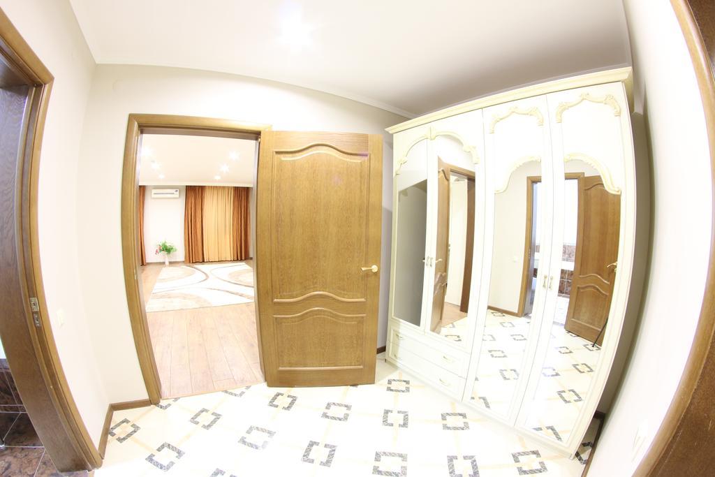 Sky Luxe Hotel Nur-Sultan  Exterior photo