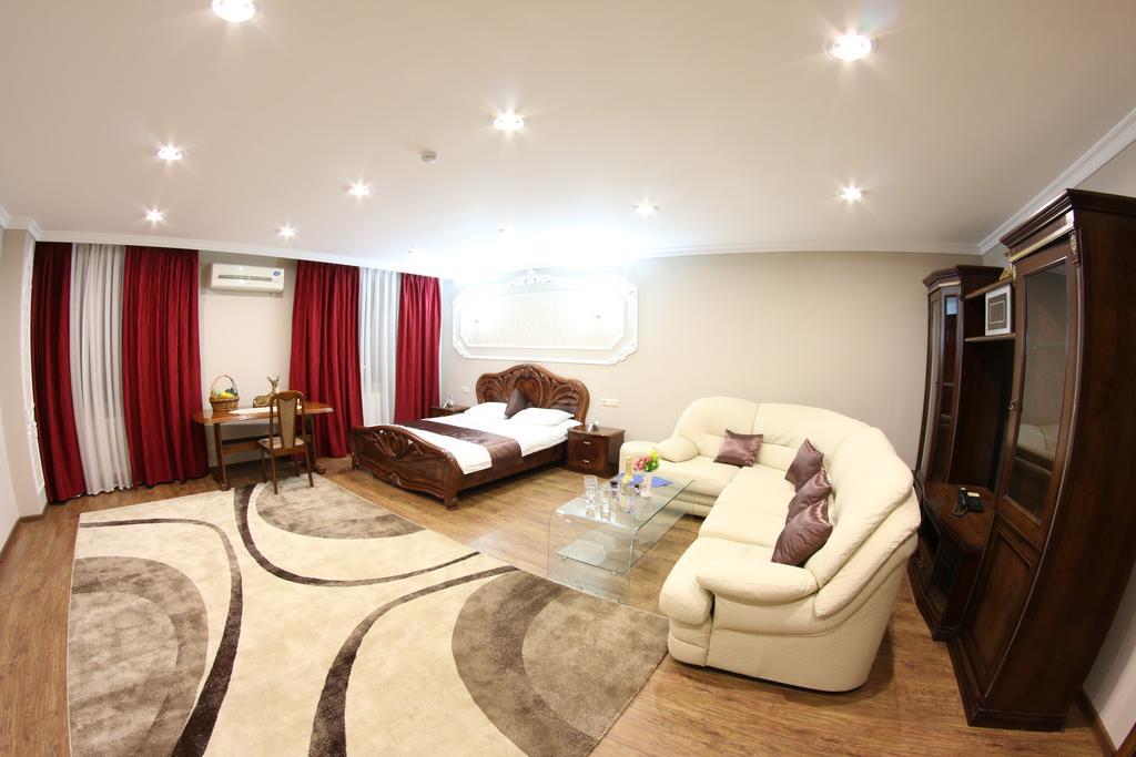 Sky Luxe Hotel Nur-Sultan  Room photo